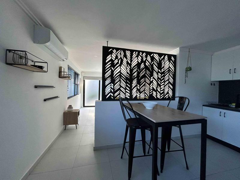 To Let 1 Bedroom Property for Rent in Bloubergstrand Western Cape